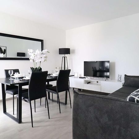Apartmán Frenchy By Plaza Serris Exteriér fotografie