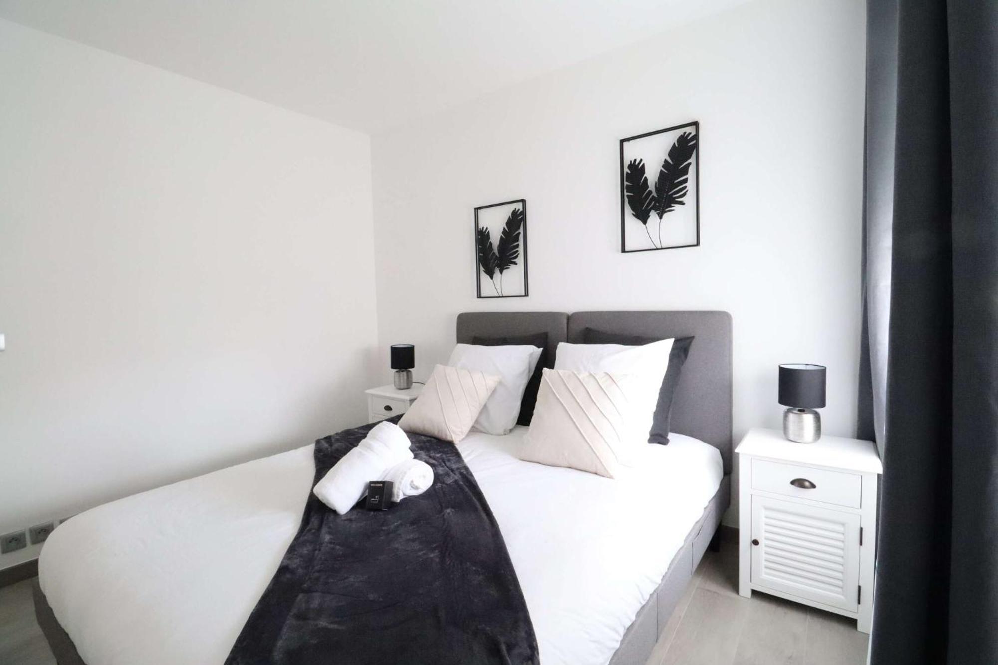 Apartmán Frenchy By Plaza Serris Exteriér fotografie